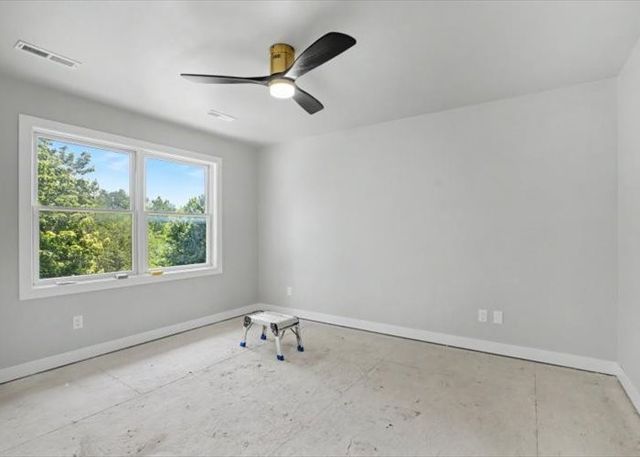 923 12th Avenue, Coralville, IA 52241
