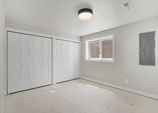 923 12th Avenue, Coralville, IA 52241