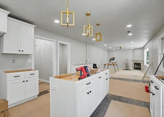 923 12th Avenue, Coralville, IA 52241