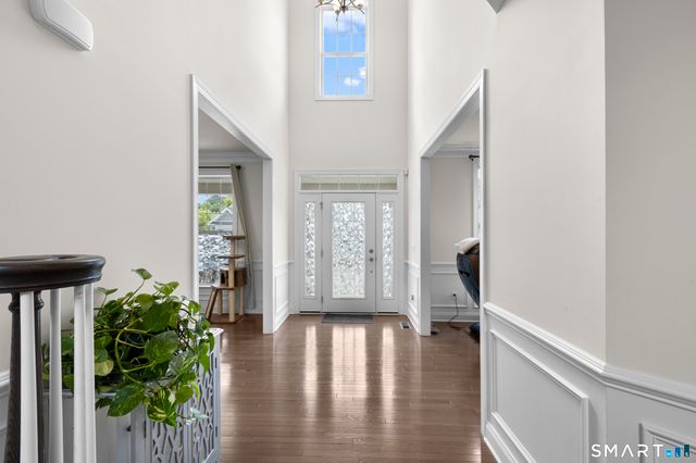 10 Reid Lane, Bethel, CT 06801