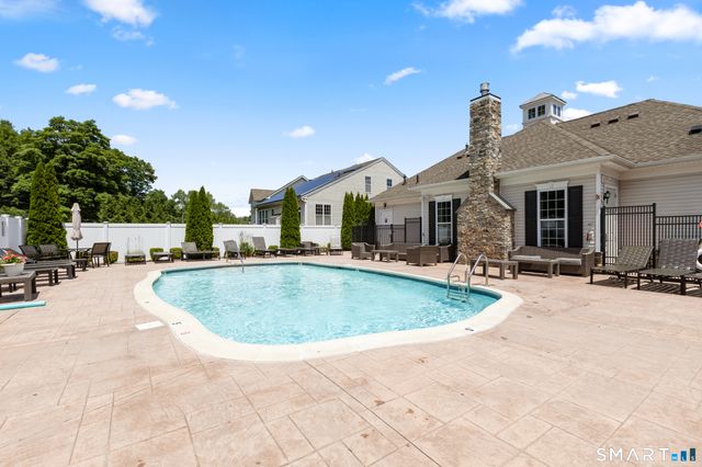 10 Reid Lane, Bethel, CT 06801