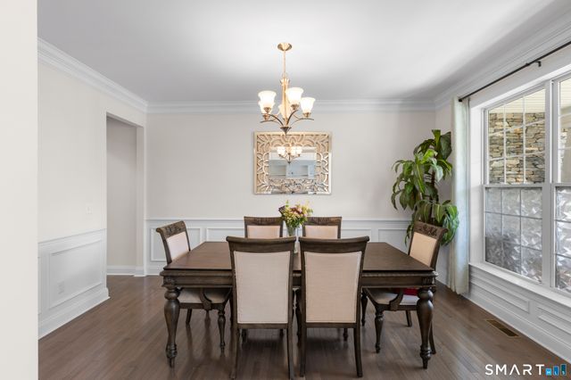 10 Reid Lane, Bethel, CT 06801