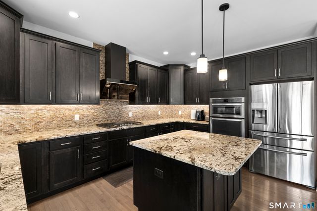10 Reid Lane, Bethel, CT 06801