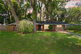 165 Pine Circle, Brunswick, GA 31520