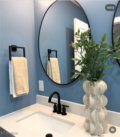 4498 South Hills Drive, Cleveland, OH 44109