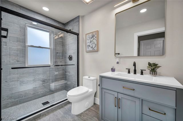 4498 South Hills Drive, Cleveland, OH 44109