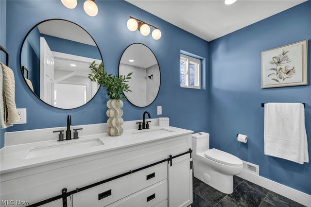 4498 South Hills Drive, Cleveland, OH 44109