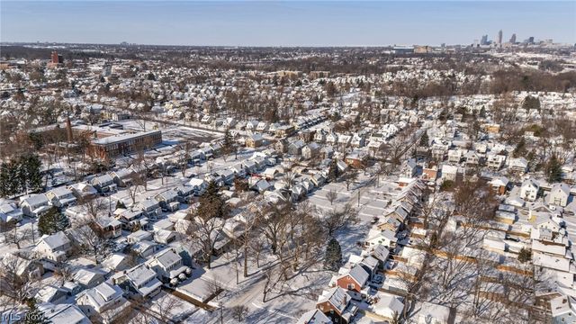 4498 South Hills Drive, Cleveland, OH 44109