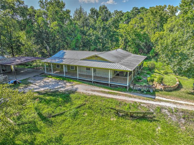 4618 Old Highway 35 S, Goodrich, TX 77335
