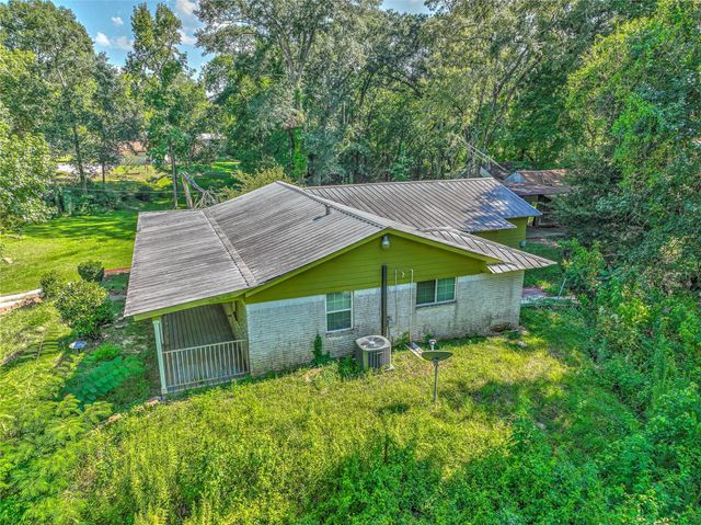4618 Old Highway 35 S, Goodrich, TX 77335