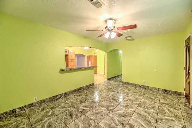 4618 Old Highway 35 S, Goodrich, TX 77335