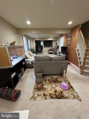 10 CHESTNUT ST, Lumberton, NJ 08048