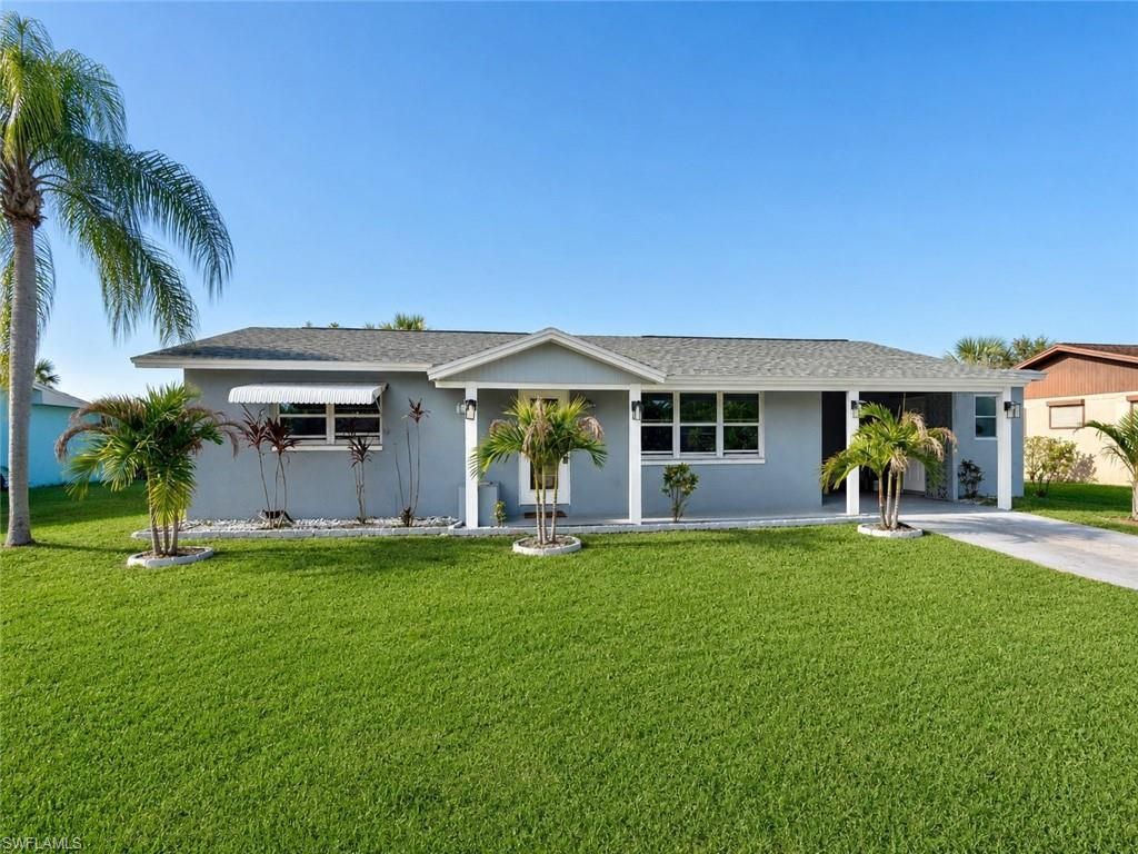 1314 Farmdale ST, LEHIGH ACRES, FL 33936 — exterior