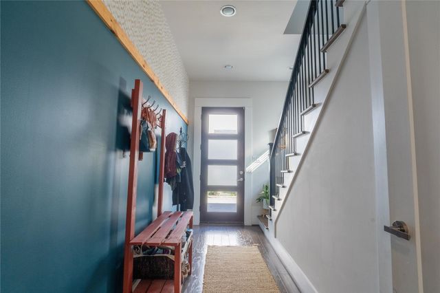 808 Woodcrest Drive B, Houston, TX 77018