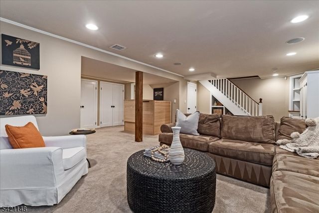 282 Forest Ave, Glen Ridge Boro Twp., NJ 07028