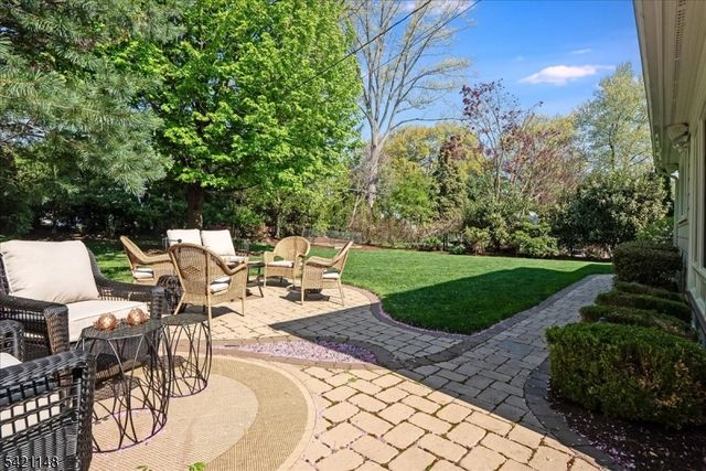 282 Forest Ave, Glen Ridge Boro Twp., NJ 07028