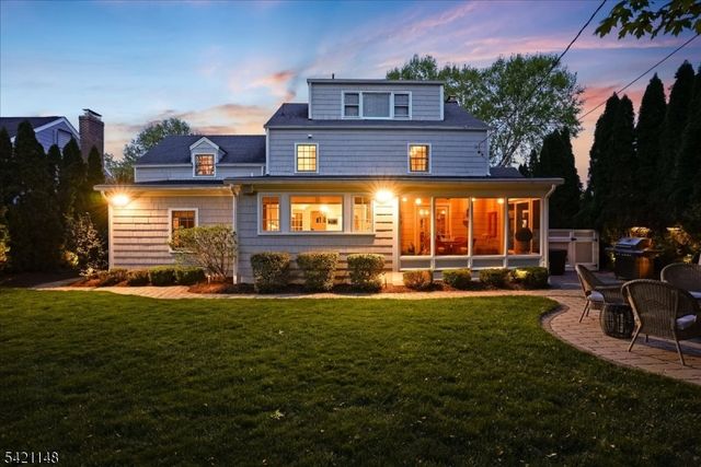 282 Forest Ave, Glen Ridge Boro Twp., NJ 07028