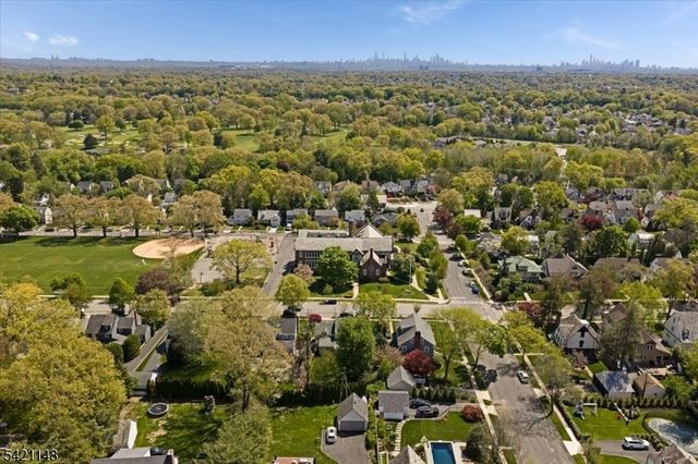 282 Forest Ave, Glen Ridge Boro Twp., NJ 07028
