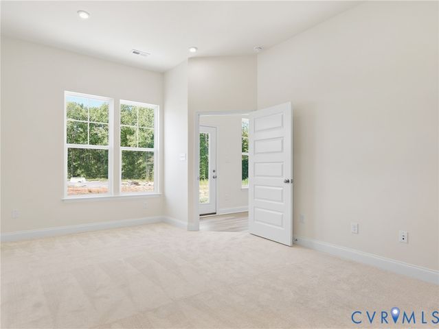 18783 Palisades Rdg, Moseley, VA 23120