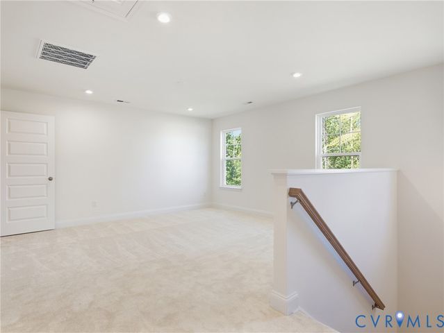 18783 Palisades Rdg, Moseley, VA 23120