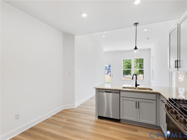 18783 Palisades Rdg, Moseley, VA 23120