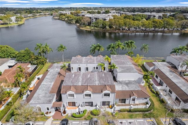 11625 NW 11Th St 11625, Pembroke Pines, FL 33026