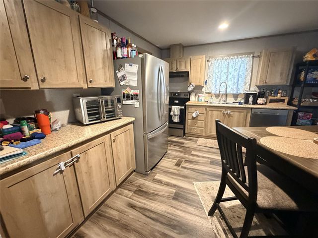 95 Westlake Road, Trinity, TX 75862