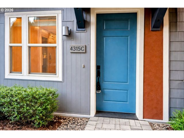 4315 Se DIVISION St C, Portland, OR 97206