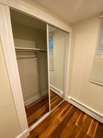 16 Crescent Ave. B, Boston, MA 02125
