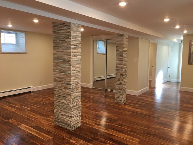 16 Crescent Ave. B, Boston, MA 02125