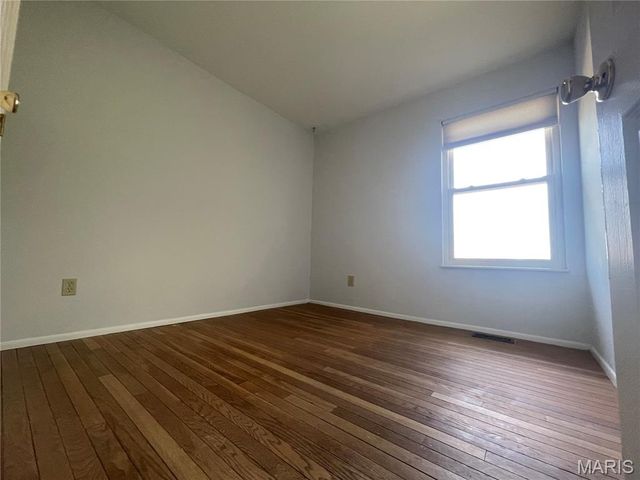 2543 Wesford Drive, Maryland Heights, MO 63043