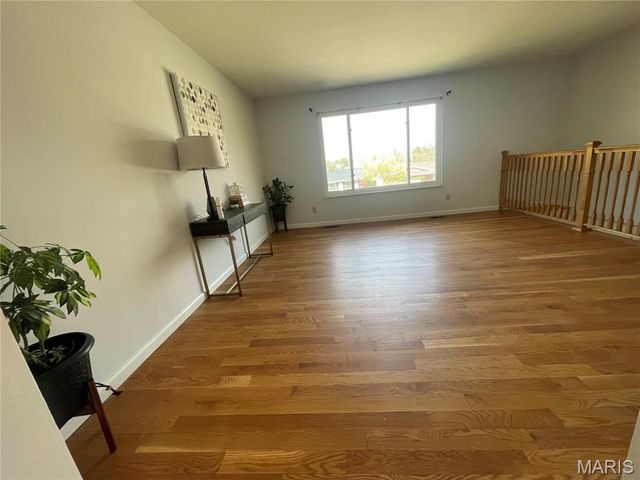 2543 Wesford Drive, Maryland Heights, MO 63043