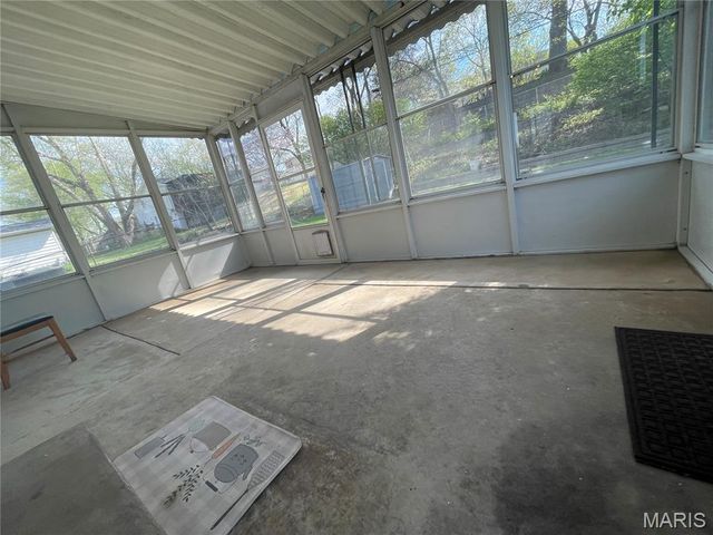 2543 Wesford Drive, Maryland Heights, MO 63043