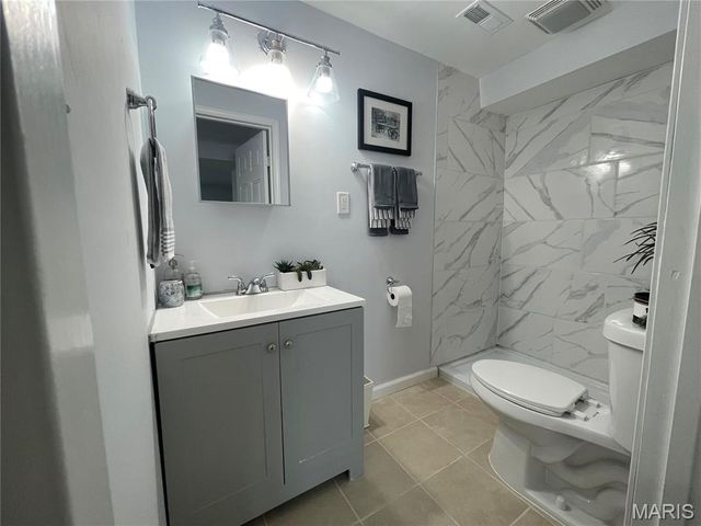 2543 Wesford Drive, Maryland Heights, MO 63043