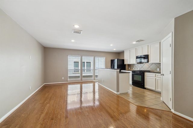 1730 Bevis Street, Houston, TX 77008