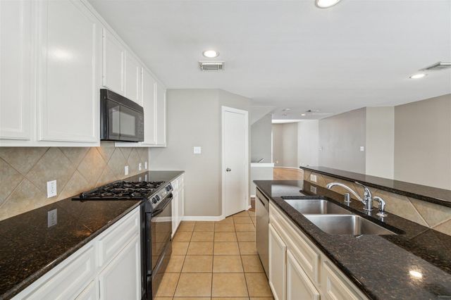 1730 Bevis Street, Houston, TX 77008