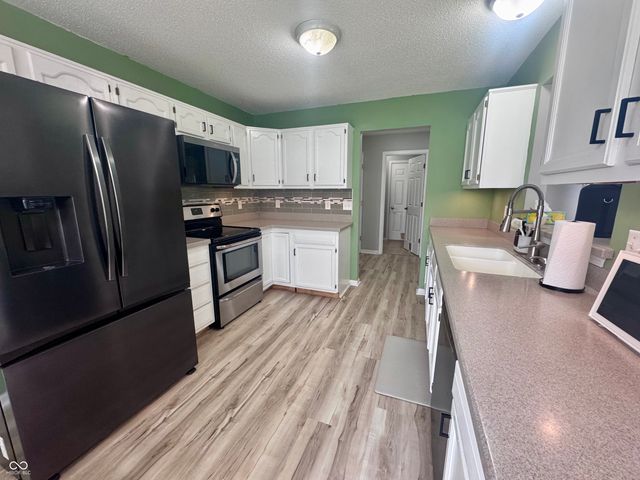 417 Countryside Drive, Lebanon, IN 46052