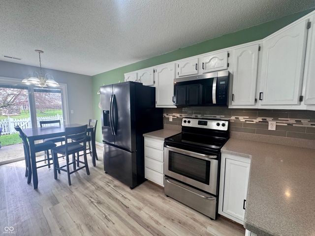 417 Countryside Drive, Lebanon, IN 46052