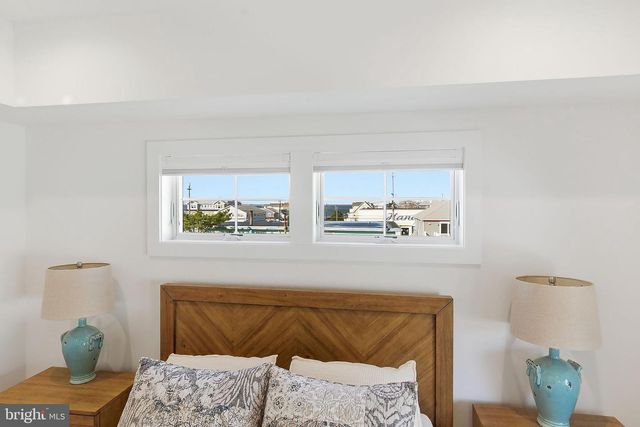 11 E 13TH, Long Beach Township, NJ 08008