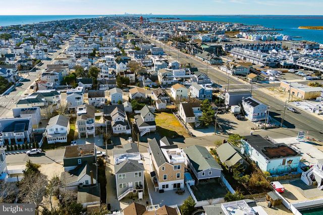 11 E 13TH, Long Beach Township, NJ 08008