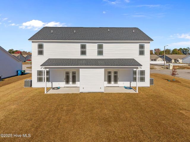 4301 Laurel Ridge Drive B, Greenville, NC 27834