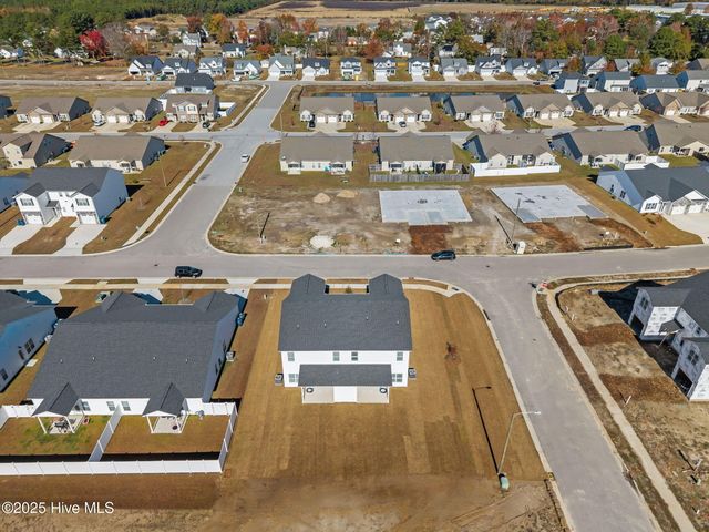 4301 Laurel Ridge Drive B, Greenville, NC 27834