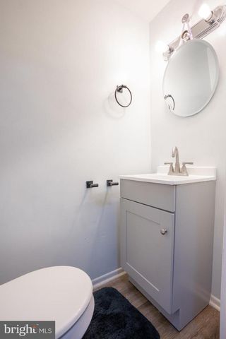 2000 WILDLIFE, Windsor Mill, MD 21244