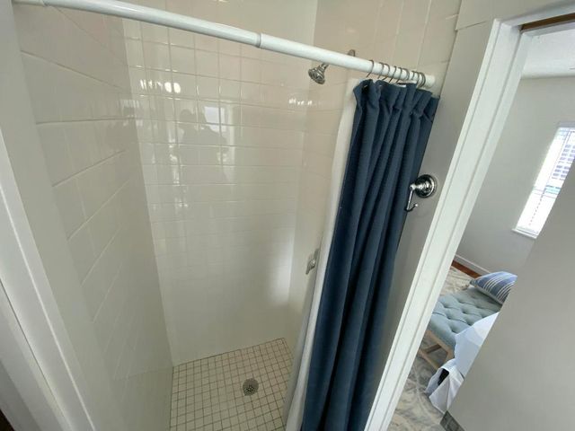 717 2nd Avenue S 7, Lake Worth Beach, FL 33460