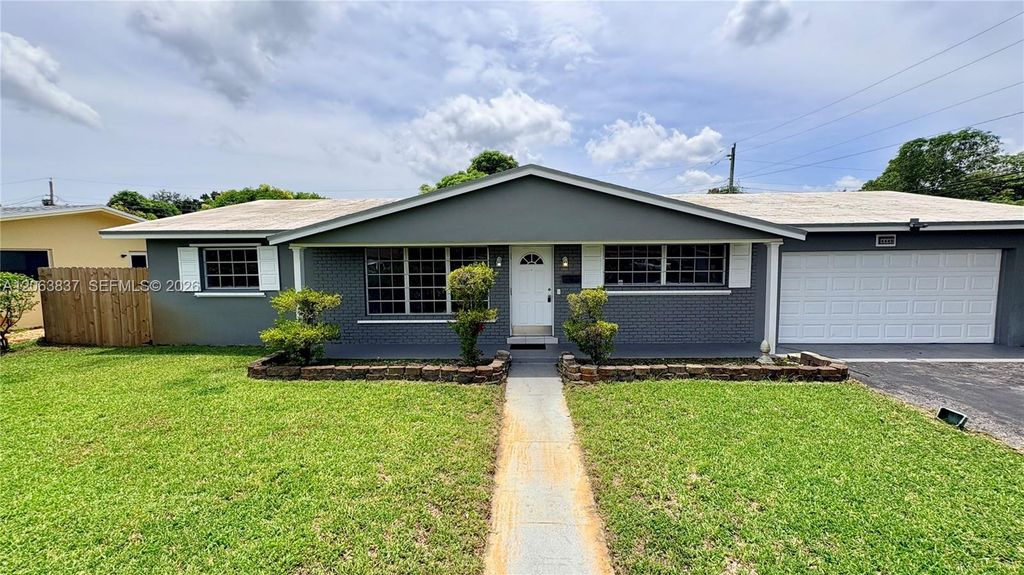 4440 NW 4th Court 4440, Plantation, FL 33317