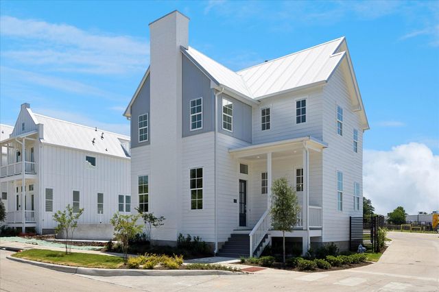 1354 E Crosby Road, Carrollton, TX 75006