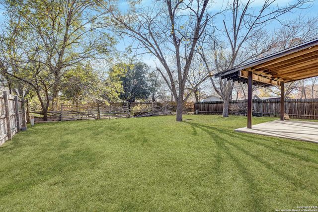 9446 Cliff Way, San Antonio, TX 78250