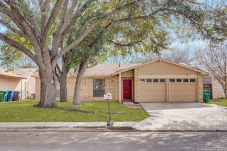 9446 Cliff Way, San Antonio, TX 78250