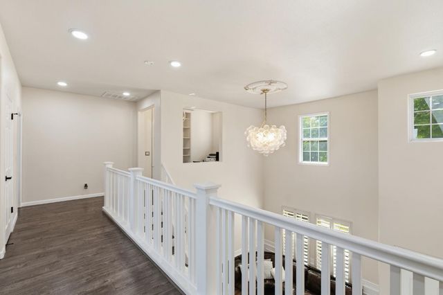 11092 E Le Conte Pass Ct, Clovis, CA 93619