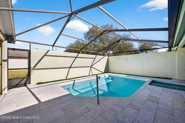 597 Pine Forest Court, Melbourne, FL 32940